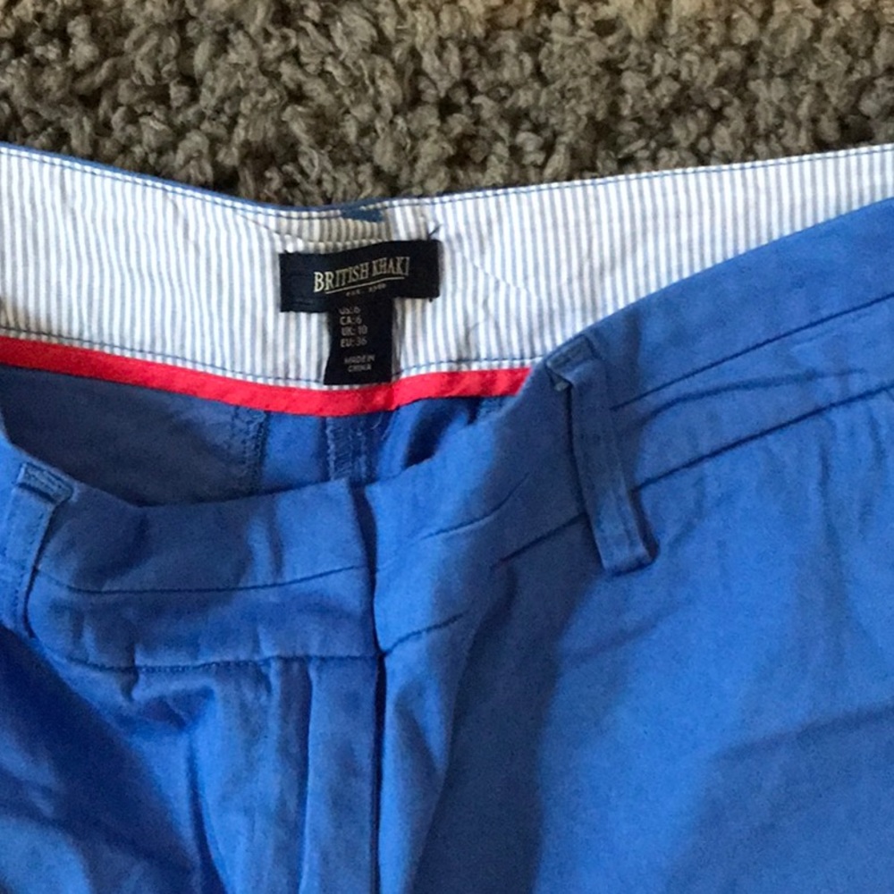 Shorts - Picture 3 of 3